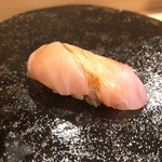 すし処 睦月 - 金目鯛昆布締め