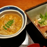 北新地 大嵓埜 - 熱々トロトロの餡をご飯にかけても合う鶏肉の葛煮、ポン酢でサッパリ食べるブリみぞれ和え