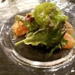 Trattoria La Padella - 前菜1　ノルウェーサーモンのおろし生姜ソース