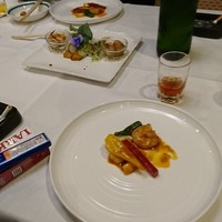 個室中華 頤和園 溜池山王店 - 
