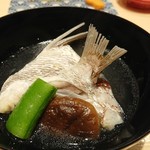 寿司割烹 魚紋 - お吸い物。