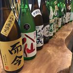 立ち呑みとうどん みのり - 日本各地のものを！お好みをスタッフにお尋ねください♪