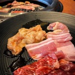 Yakiniku Teppanyaki Nakatsuru - 