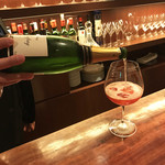 ワイン カルコス - 博多産あまおうとシャンパンのカクテル