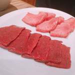 焼肉 ジャンボ - 