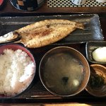 越後屋八十吉 - カマス開き定食890円