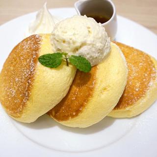 栄のパンケーキカフェ9選 ふわふわで甘いひとときを 食べログまとめ