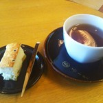 長久堂 - 松韻とほうじ茶