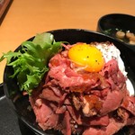 ナガシマキッチン - ローストビーフ丼