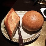 ステーキハウス リブルーム - パン