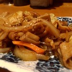 都姫 - ホルモン炒め380円