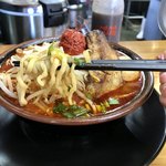 爆王 - 麺リフト