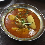 Handi レストラン - アルビーゴーシュト