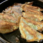 本店 鉄なべ - 焼き餃子