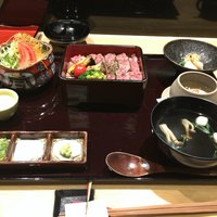 炭火ステーキ坂井 京都三条 - 特選牛ステーキ重