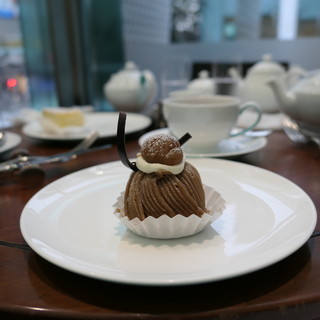 ユーゴ・アンド・ヴィクトール_1