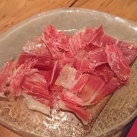バル デ エスパーニャ ムイ 名古屋ミッドランド店 - ハモンイベリコ デ ベジョータ