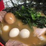 横濱家系ラーメン 勝鬨家 - 
