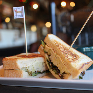 ケディ バシュカン_1