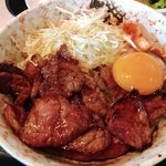 Oishii Onikuno Mise Yamano - イチボ切り落とし丼御膳、肉増し、全卵トッピング