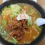 ８番らーめん - 野菜牛もつ煮らーめん