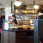 THE CITY BAKERY BRASSERIE RUBIN - 店内