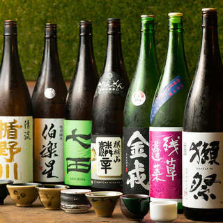 生ビールから地酒､焼酎まで多彩。選りすぐりの銘酒に舌鼓。