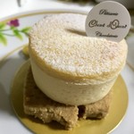 シャンドワゾー - フロマージュキュイ470円