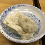 よしみ - お通し／麹豆腐