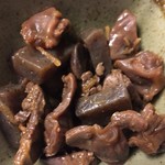 骨付鳥 一鶴 - もつ煮つけ