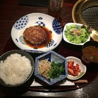 松阪苑 - 和牛ハンバーグ ￥1,380-
