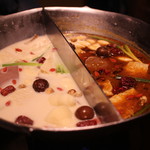 無老鍋 - 鴛鴦鍋