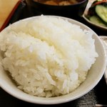 まんじ - ご飯が旨いのよ！