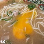 純豚骨ラーメン鶯 - 