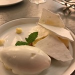 LACAVEｄ'accord - レモンのタルトとヨーグルトのシャーベット