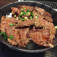 焼肉家 KAZU 神楽坂 - サガリ丼