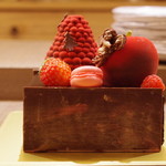 Dessert Le Comptoir - ショコラ・フランボワーズ・ピスターシュ