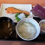 デニーズ - 焼鮭定食　592円
