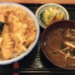 天閣 - いか天丼(いかx4 玉ねぎ 海苔)