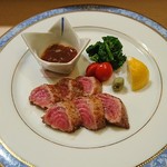 彩懐石 わらび高砂 - 鮪の脳天のステーキ