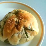 パン工房　コムギ屋 - ほうれん草が入ってるよ