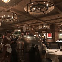 ロウリーズ・ザ・プライムリブ 恵比寿ガーデンプレイス店 - 