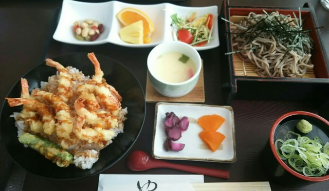 お食事処さらり 沼ノ端 レストラン その他 食べログ