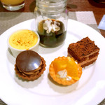 THE NEW YORK BAYSIDE KITCHEN - 