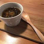 太田屋 - ビーツのスープ