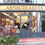 アルノー・ラエール - オサレな外観