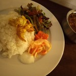 シャンディ ニヴァース カフェ - チキンカレー