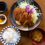 かつれつ亭 - 【料理】チキンチーズ餅かつ定食