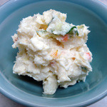 珍来 - ポテトサラダ（\150）