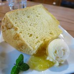 ポン ムヴァン - 